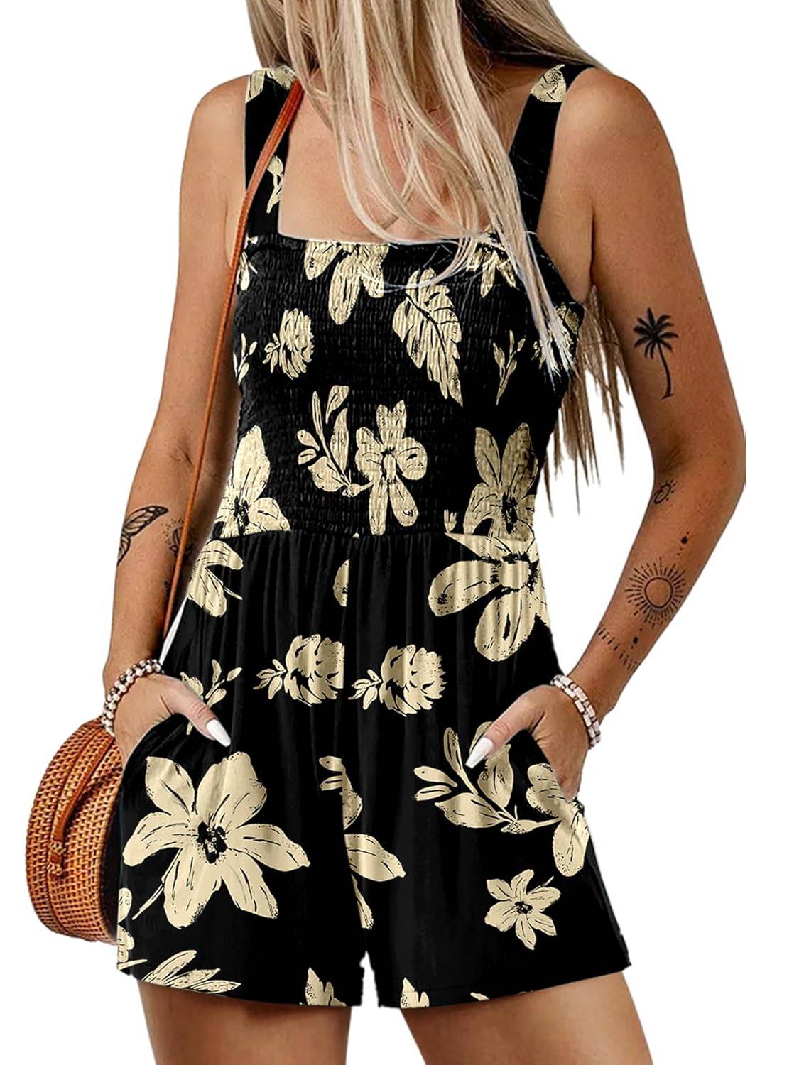 Icone™ SummerRomper: Kvinne Uten Ermer Firkantet Hals Sommer Romper