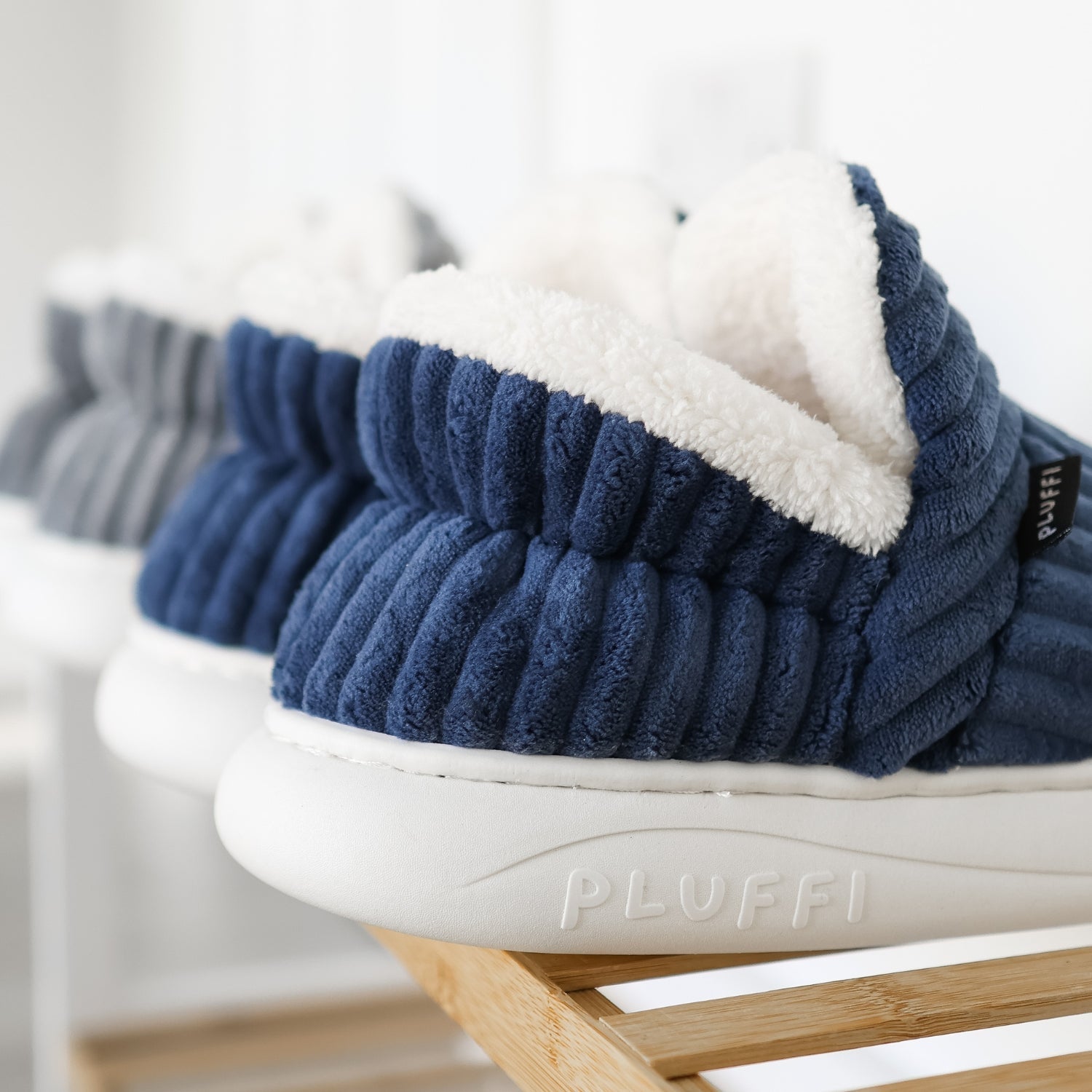 Happy™ CozySlippers: Unisex Vinter Fottøy Komfortabel Varm Tøfler