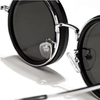 AdjustableSunglass: Lysende Lys Til Svakt Lys Justerbar Dimmingsolbrille Med Etui