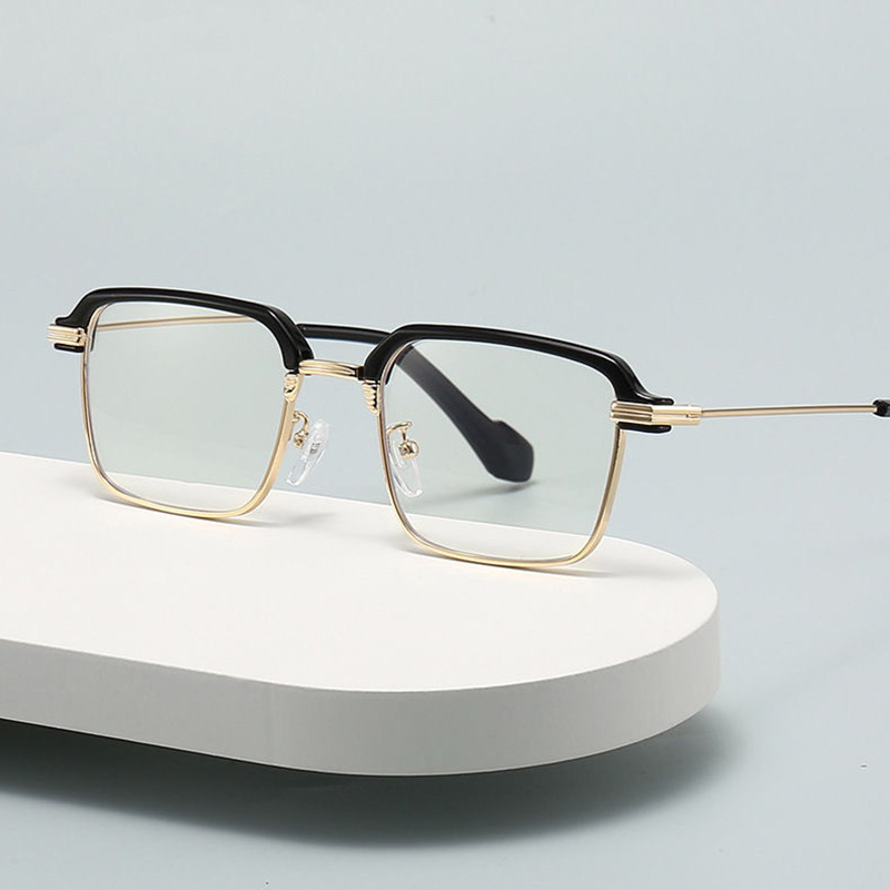 VisionGlasses 1+1 GRATIS: Slank Passe Anti-Blålysbeskyttelse Visjonsbriller