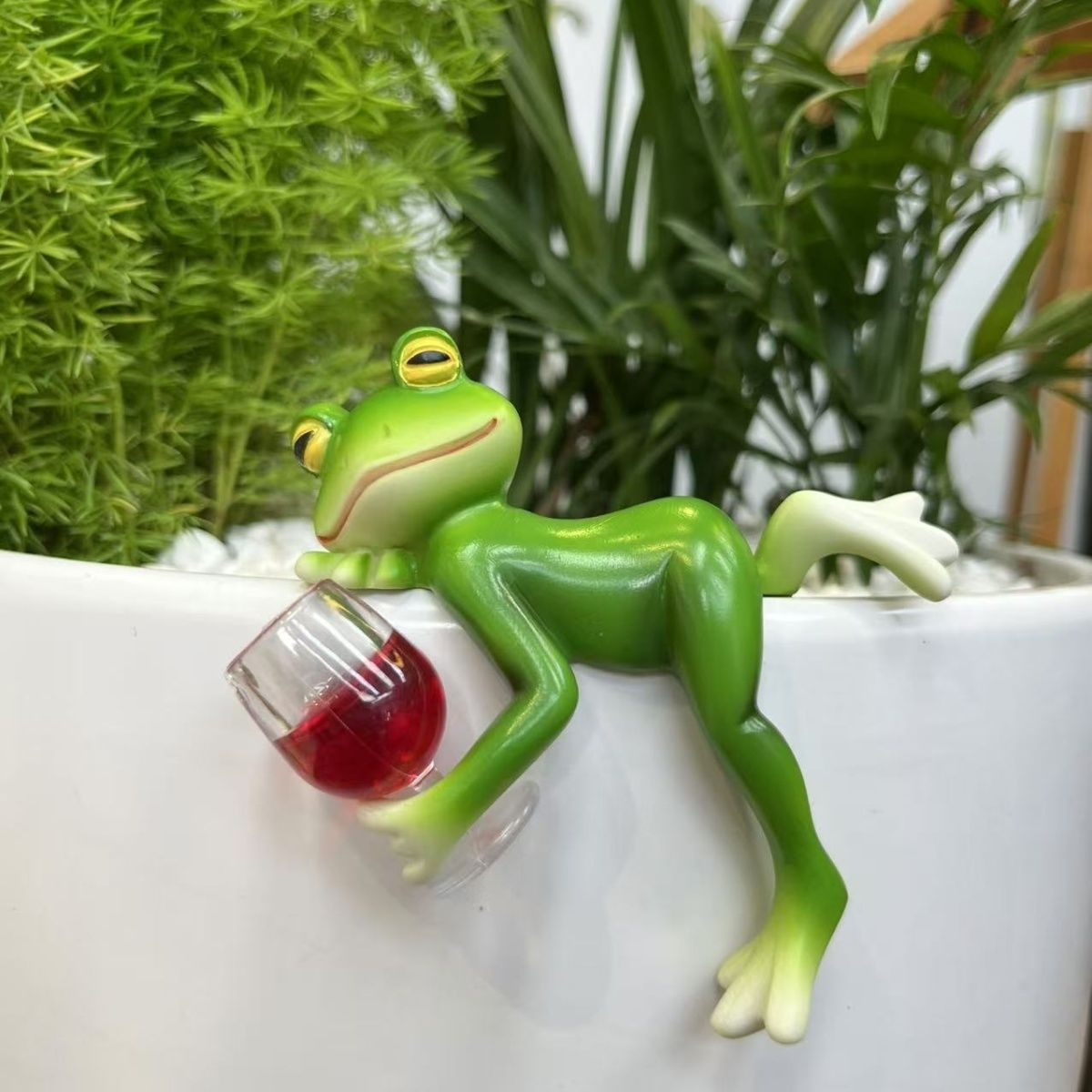 GardenOrnament: Søt Frosk Dekorasjon Hengende Gryte Kant Hage Ornament