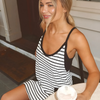 Icone™ DressShorts: Uformell Mini Kjole Uten Ermer Med Innebygde Shorts