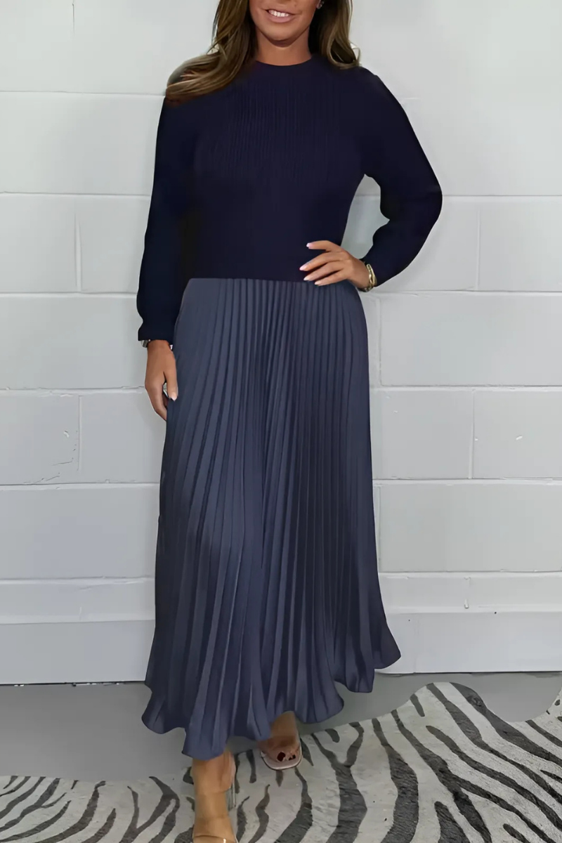 Icone™ PleatedDress: Langermet Topp Med Elegant Plissert Bunn Kjole
