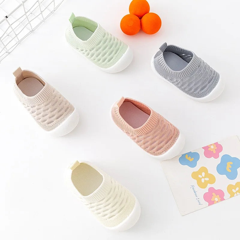 Kletshuts™ TinyShoes: Sklisikker Baby Mesh Sko