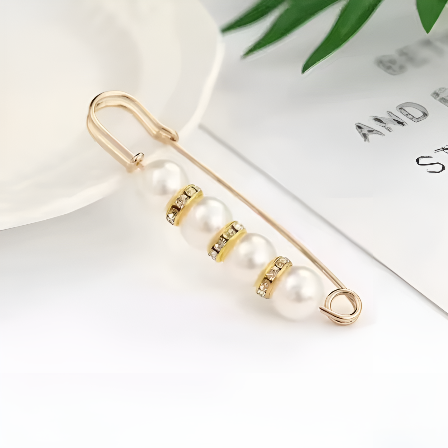 Jewelance™ BroochPin 1+1 GRATIS: Elegant Stilig Perle Sikkerhet Pin Brosjer Sett