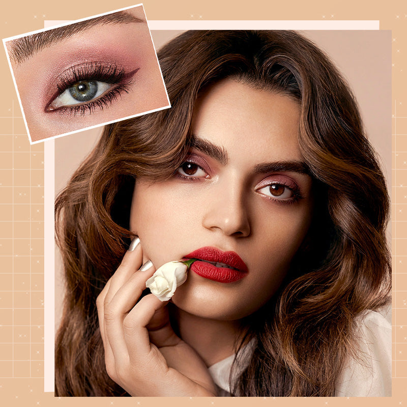 GlitterEyeshadow 1+1 GRATIS: Skinnende Glitternyanse Øyenskyggepalett