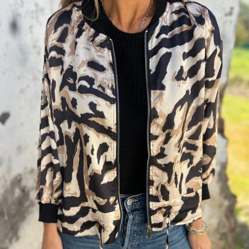 Icone™ ZebraJacket: Elegant Og Stilig Zebramønster Jakke